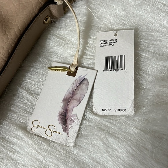 NWT Jessica Simpson shoulder purse. Color- wheat - Picture 5 of 6